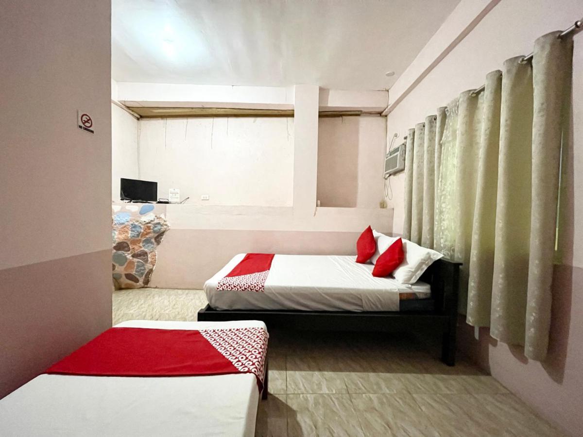 Oyo 899 Merie Diz Sunrise Beach Resort Oslob Exterior photo